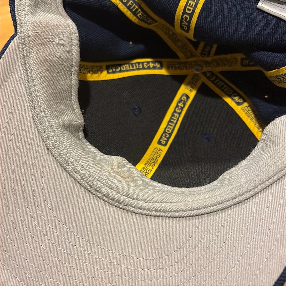 University of Michigan Nike‎ fitted hat 7 3/8 - Picture 5 of 9
